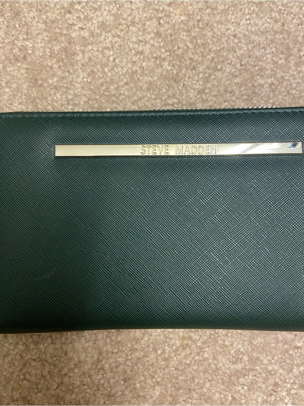 Steve Madden Dark Green Leather Women’s Wallet with Gold Accent